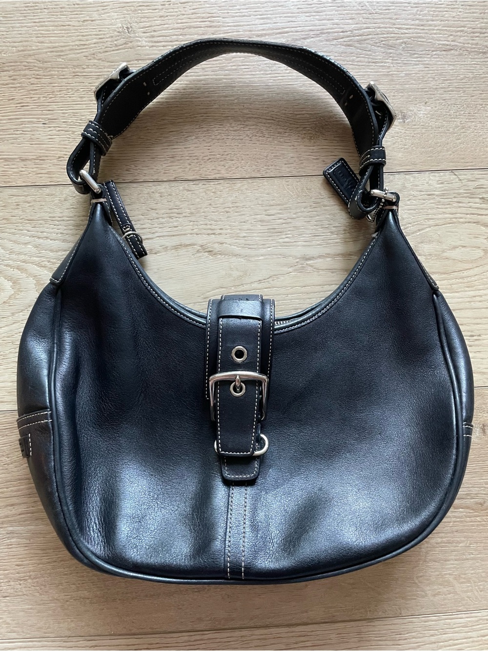 Vintage Y2K Coach Hamptons Soho Buckle  Black Leather Hobo bag